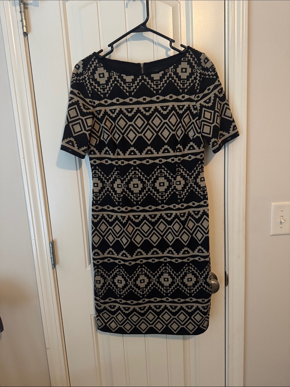 Tahari Black and Cream Geometric Knit Midi Dress - Picture 1 of 4